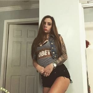 Meet your Posher, Abby